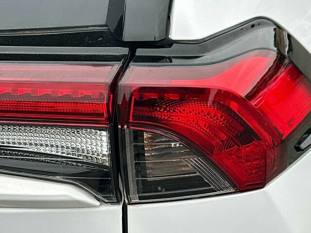 Used 2022 Toyota RAV4 XLE w/ Convenience Package AWD/4WD image 33