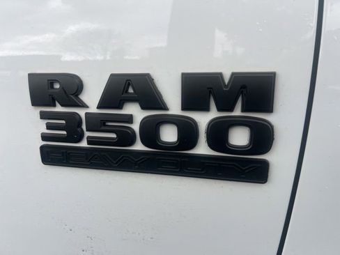 Used 2016 RAM 3500 Laramie Longhorn image 5