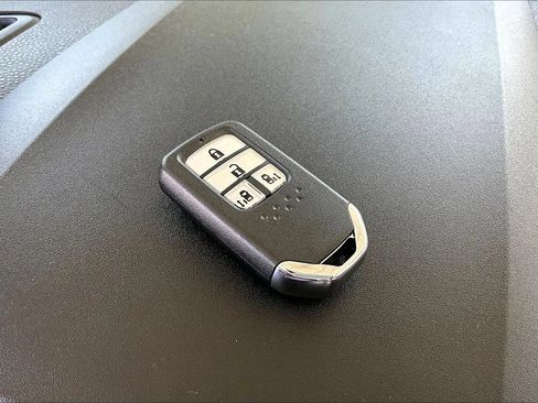 Used 2020 Honda Civic Sport image 31