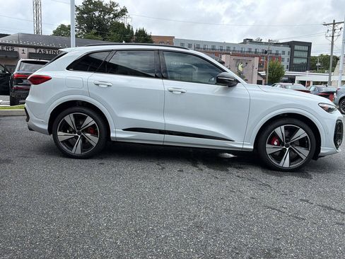 New 2026 Audi SQ5 Premium Plus AWD/4WD image 6