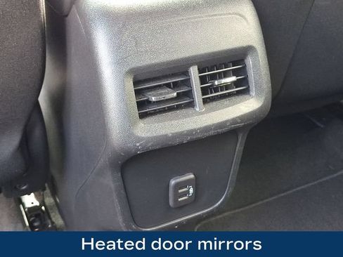 Used 2023 Chevrolet Equinox LT AWD/4WD image 21