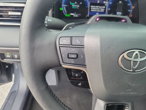 Used 2025 Toyota Camry XSE w/ Premium Plus Package FWD image 16