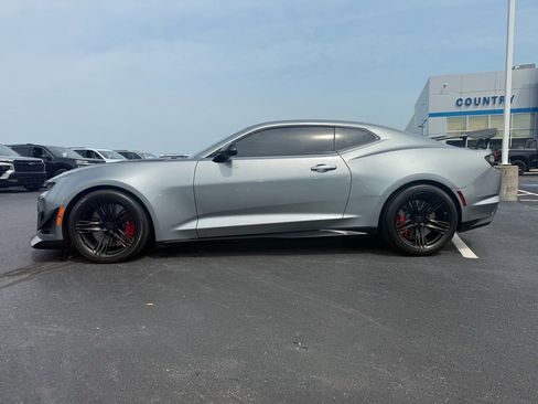 Used 2023 Chevrolet Camaro ZL1 image 6