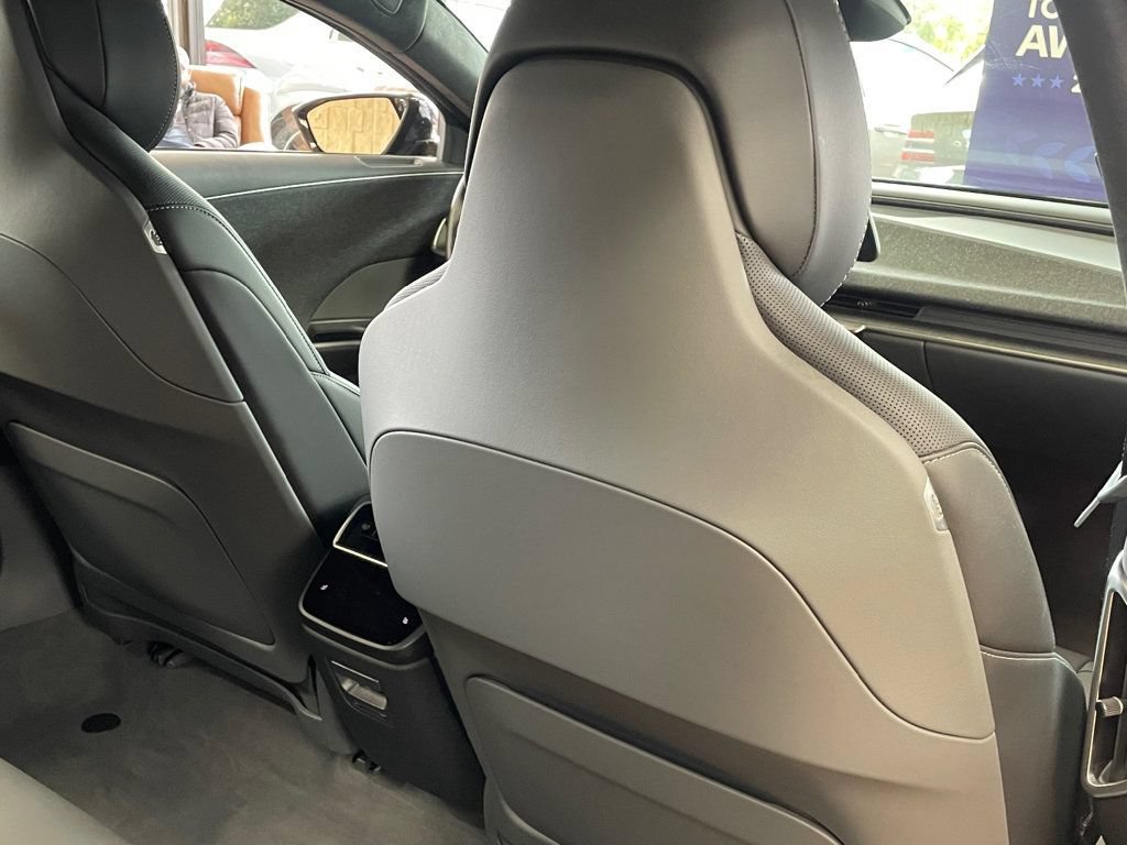 Used 2023 Lucid Air Pure AWD/4WD image 20