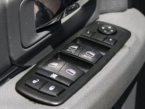 Used 2014 RAM 3500 Big Horn w/ Black Appearance Group image 14