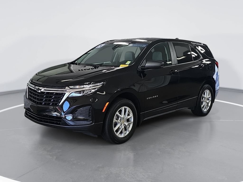 Certified 2024 Chevrolet Equinox LS w/ LS Convenience Package AWD/4WD image 9
