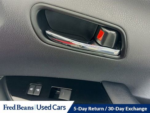 Used 2022 Toyota Prius Prime LE image 31