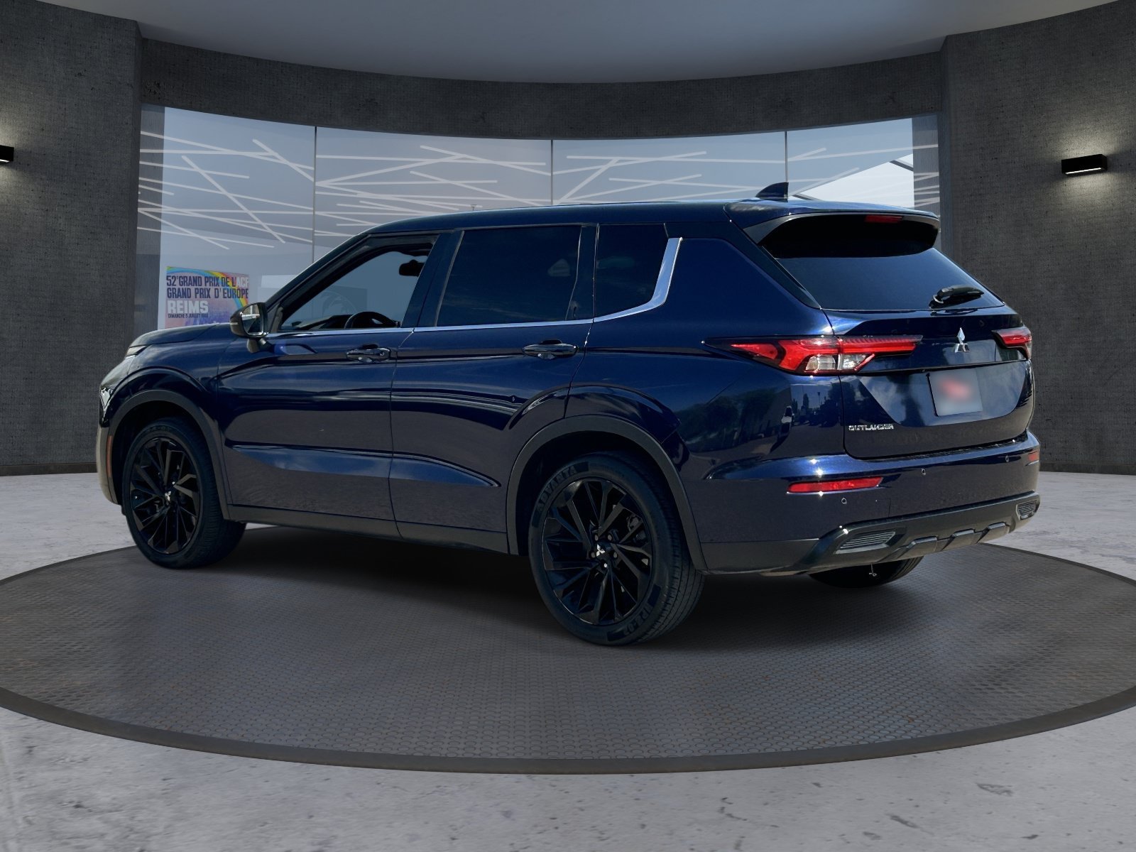 Used 2022 Mitsubishi Outlander SE FWD image 4