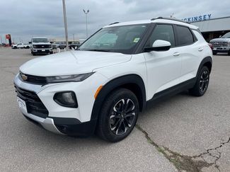 Used 2023 Chevrolet TrailBlazer LT image 1