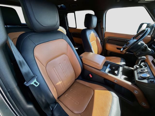 Used 2022 Land Rover Defender 110 X AWD/4WD image 25