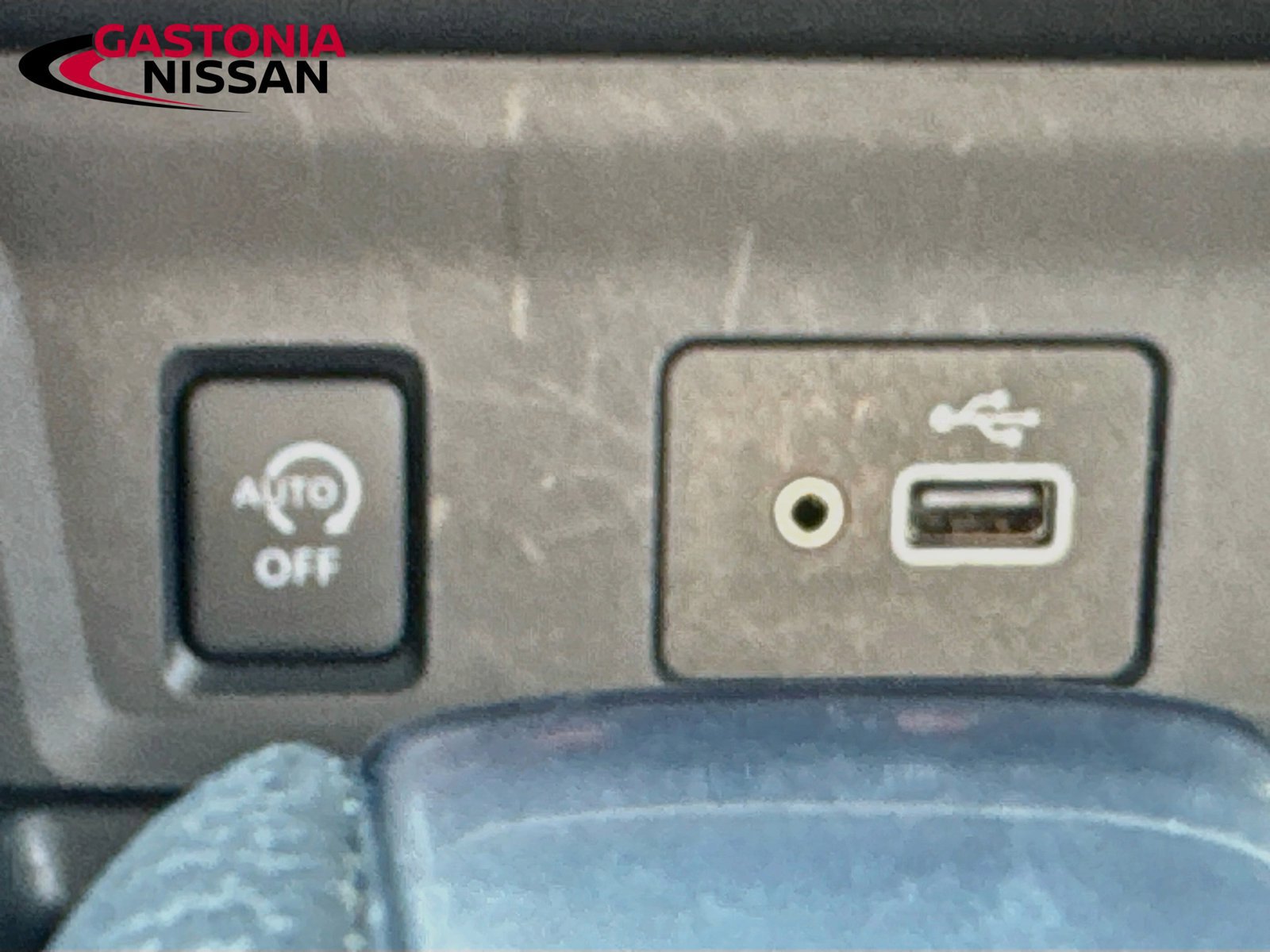 Used 2025 Nissan Sentra S FWD image 25