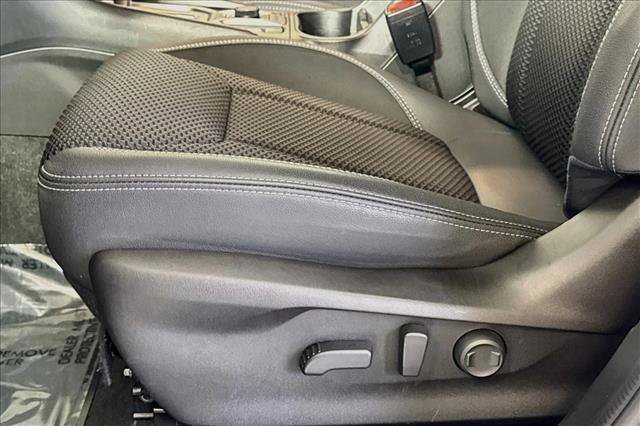 Used 2022 Subaru Forester Premium AWD/4WD image 18