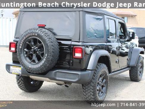 Used 2021 Jeep Wrangler Unlimited Sport image 5