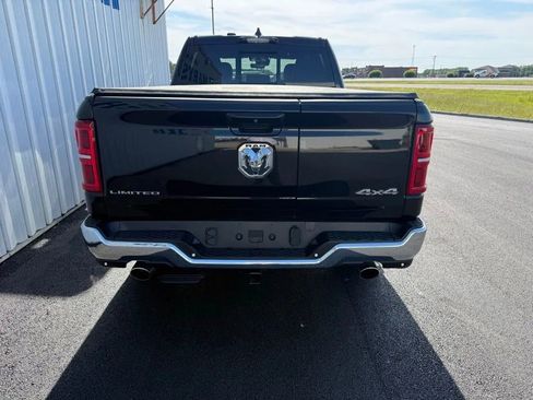 Used 2025 RAM 1500 Limited AWD/4WD image 9