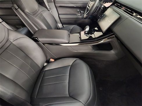 New 2026 Land Rover Range Rover Sport SE image 3