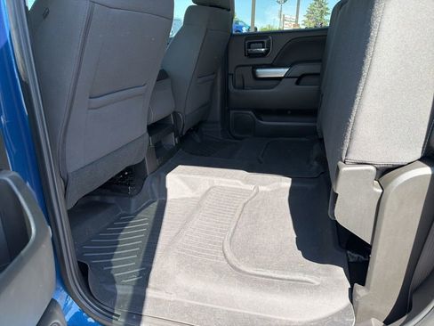 Used 2018 Chevrolet Silverado 1500 LT w/ All Star Edition AWD/4WD image 11