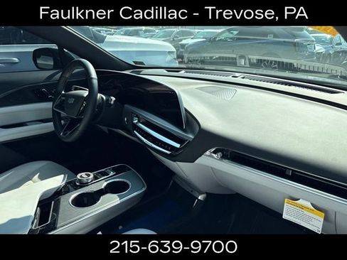 Certified 2024 Cadillac Lyriq Sport w/ LPO, Floor Liner Package AWD/4WD image 14