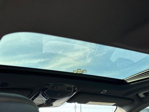 Used 2023 BMW M550i xDrive w/ Parking Assistance Package image 12