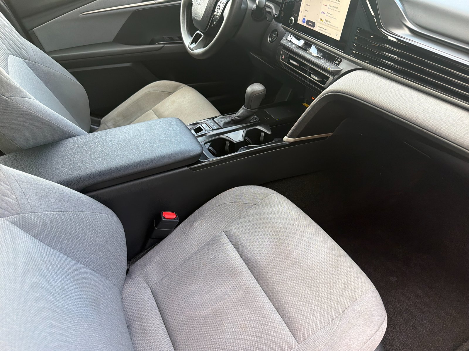 Used 2026 Toyota Camry LE w/ Convenience Package FWD image 16