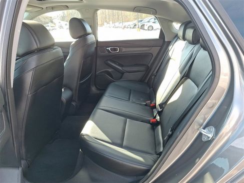 Used 2023 Acura Integra image 10