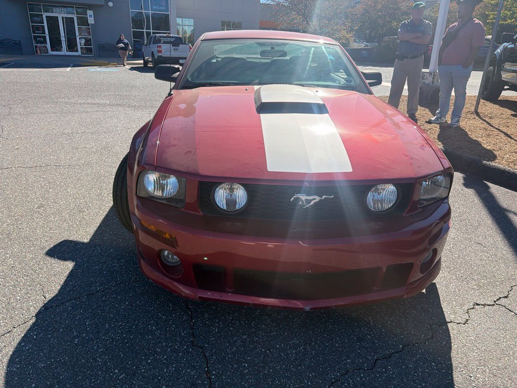 Used 2007 Ford Mustang GT RWD image 3