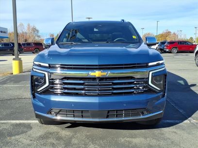 New 2026 Chevrolet Suburban Premier w/ Sun And Tow Package