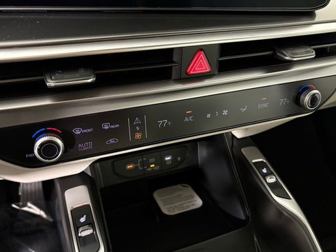 New 2026 Kia Sorento S w/ S Panoramic Sunroof Package FWD image 28