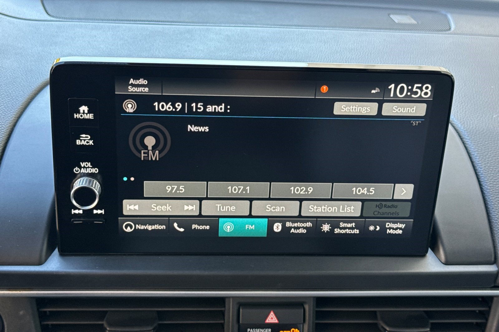 Used 2025 Honda Pilot Touring image 22