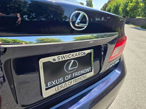 Used 2010 Lexus ES 350 FWD image 13
