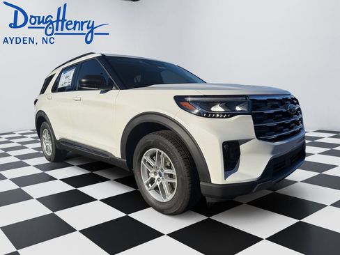 New 2025 Ford Explorer Active w/ Active Comfort Package image 7
