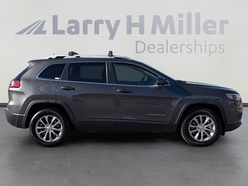 Used 2021 Jeep Cherokee Latitude Lux w/ Comfort/Convenience Group AWD/4WD image 7