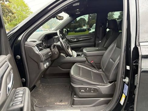 Used 2021 GMC Yukon Denali w/ Denali Ultimate Package AWD/4WD image 20