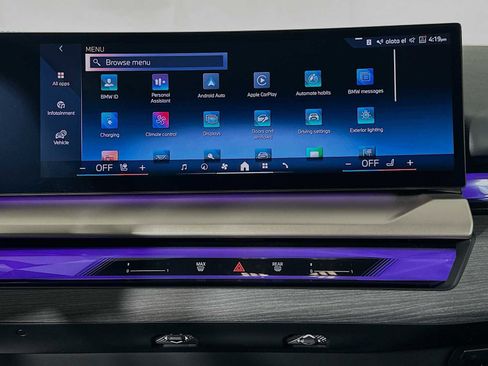 Used 2025 BMW i5 eDrive40i w/ Premium Package image 13