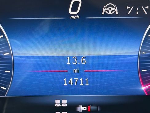 Certified 2024 Mercedes-Benz GLS 450 4MATIC image 4