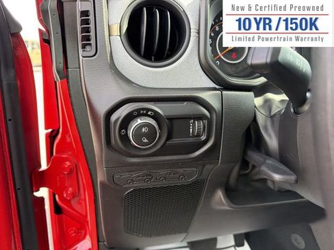 Used 2024 Jeep Gladiator Sport image 17