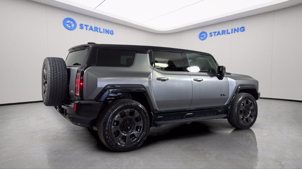 Certified 2026 GMC Hummer EV 3X w/ Carbon Fiber Edition Package AWD/4WD image 10