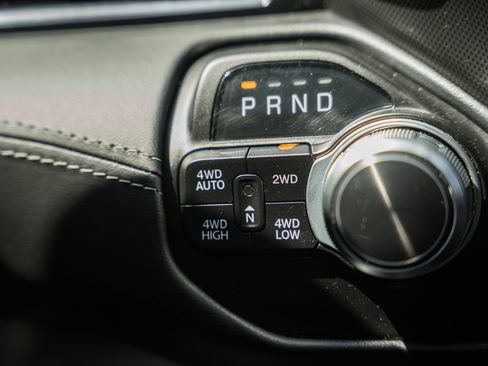 Used 2022 RAM 1500 Limited AWD/4WD image 32
