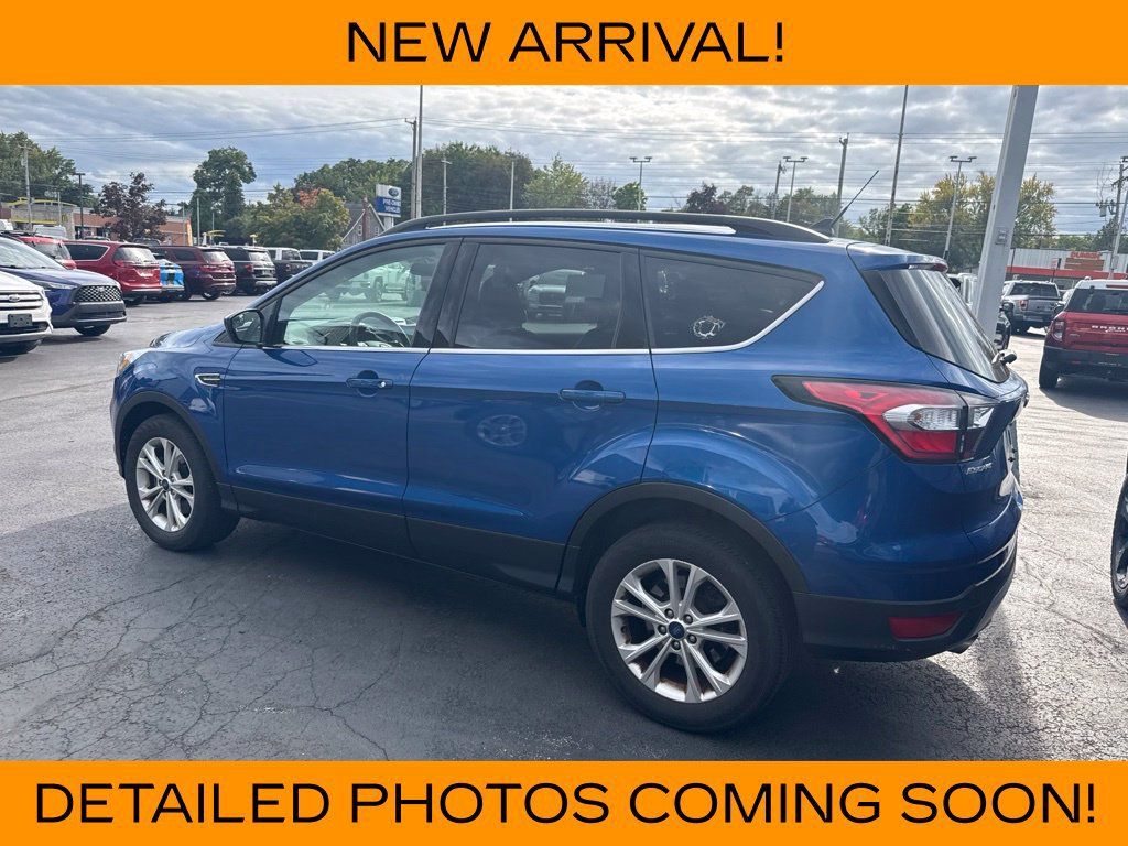 Used 2018 Ford Escape SEL AWD/4WD image 4