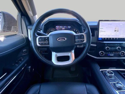 Certified 2024 Ford Expedition Max XLT AWD/4WD image 6