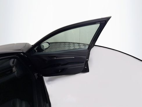 Used 2026 Toyota Camry SE FWD image 31