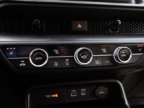 Certified 2024 Honda CR-V EX image 31