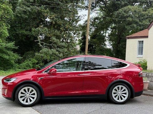 Used 2017 Tesla Model X 75D AWD/4WD image 13
