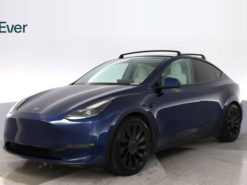 Used 2022 Tesla Model Y Performance AWD/4WD image 2