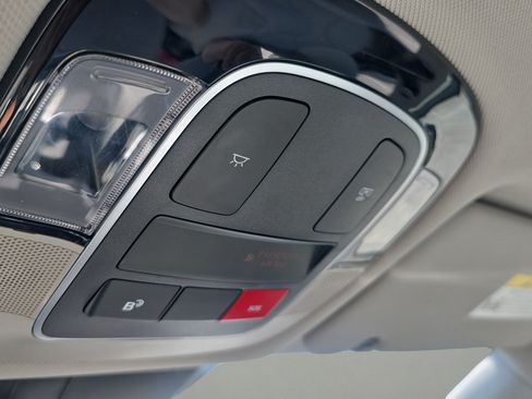 Used 2025 Hyundai Tucson SE FWD image 26