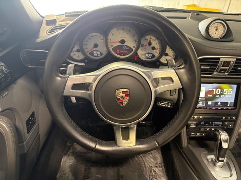 Used 2011 Porsche 911 Carrera 4S AWD/4WD image 34