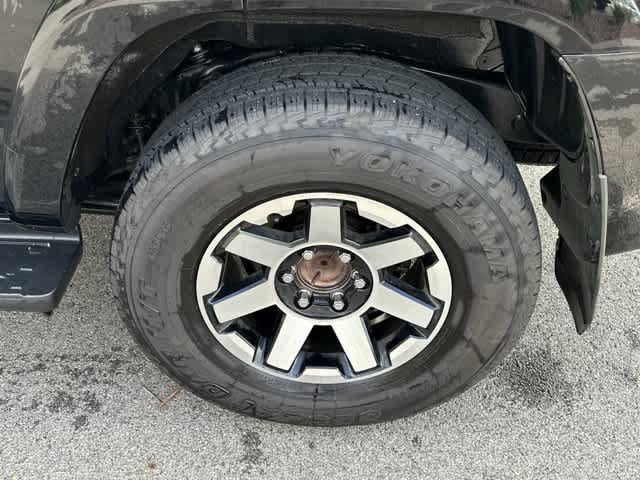 Used 2023 Toyota 4Runner TRD Off-Road Premium w/ Moonroof Package AWD/4WD image 5