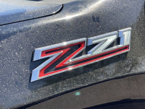 Used 2023 Chevrolet Silverado 1500 LTZ AWD/4WD image 12