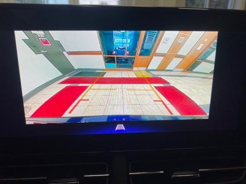 Used 2024 Chevrolet Trax LT w/ Driver Confidence Package image 22