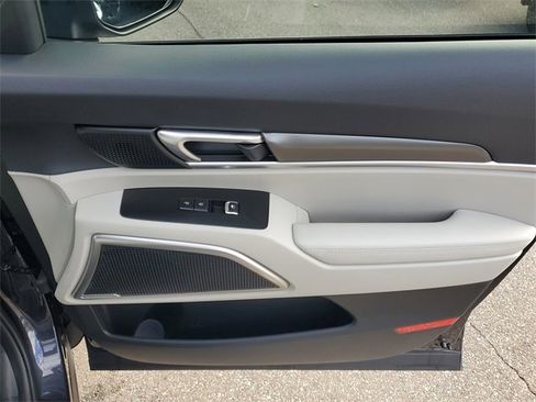 New 2025 Kia Telluride S image 10