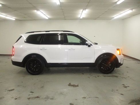Used 2024 Kia Telluride SX Prestige X-Pro AWD/4WD image 12